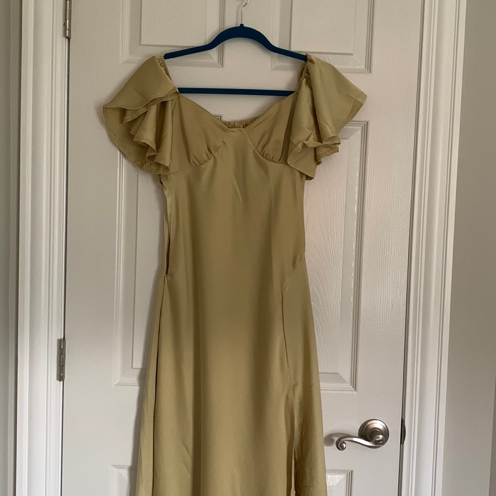 Light Green flutter sleeve MIDI dress